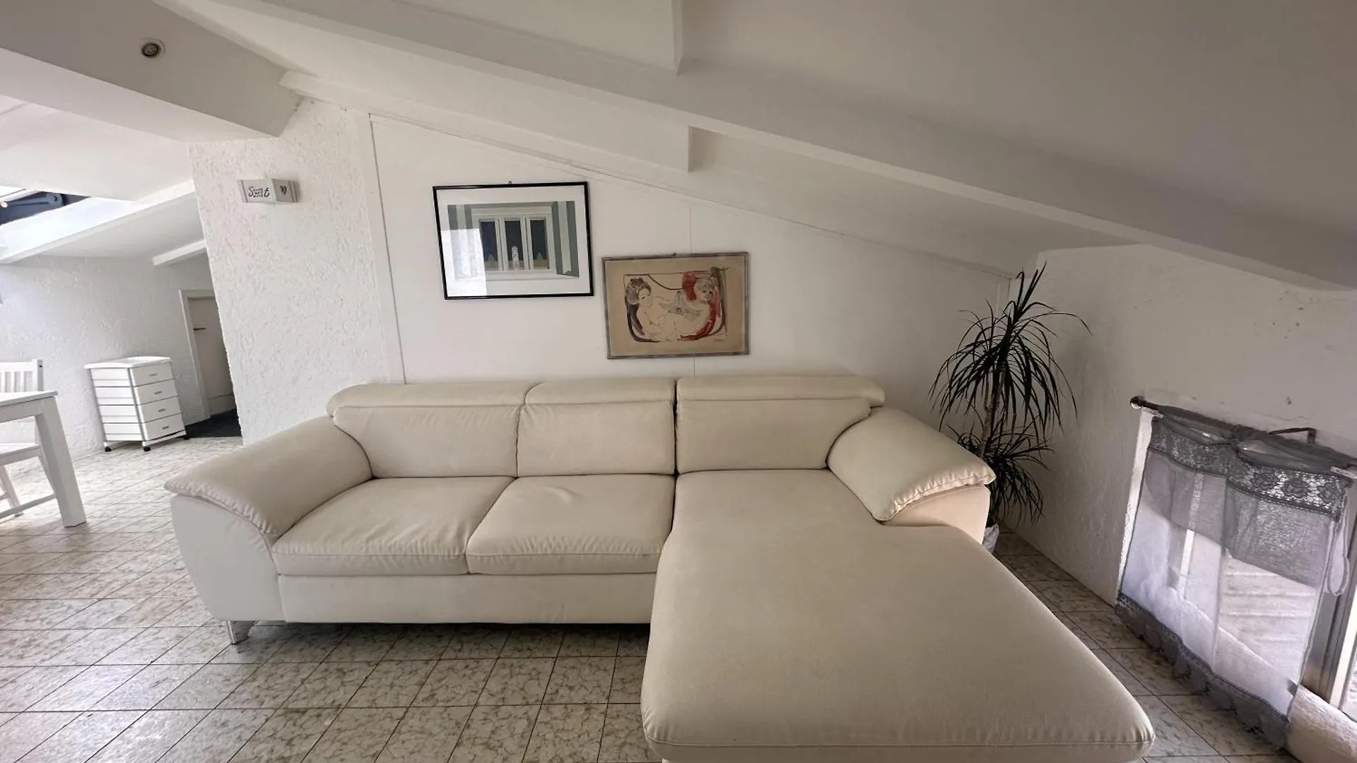 Graziosa Mansarda Riccione 5 Min A Piedi Dal Mare - Il Lupo Affitta Apartment Italy