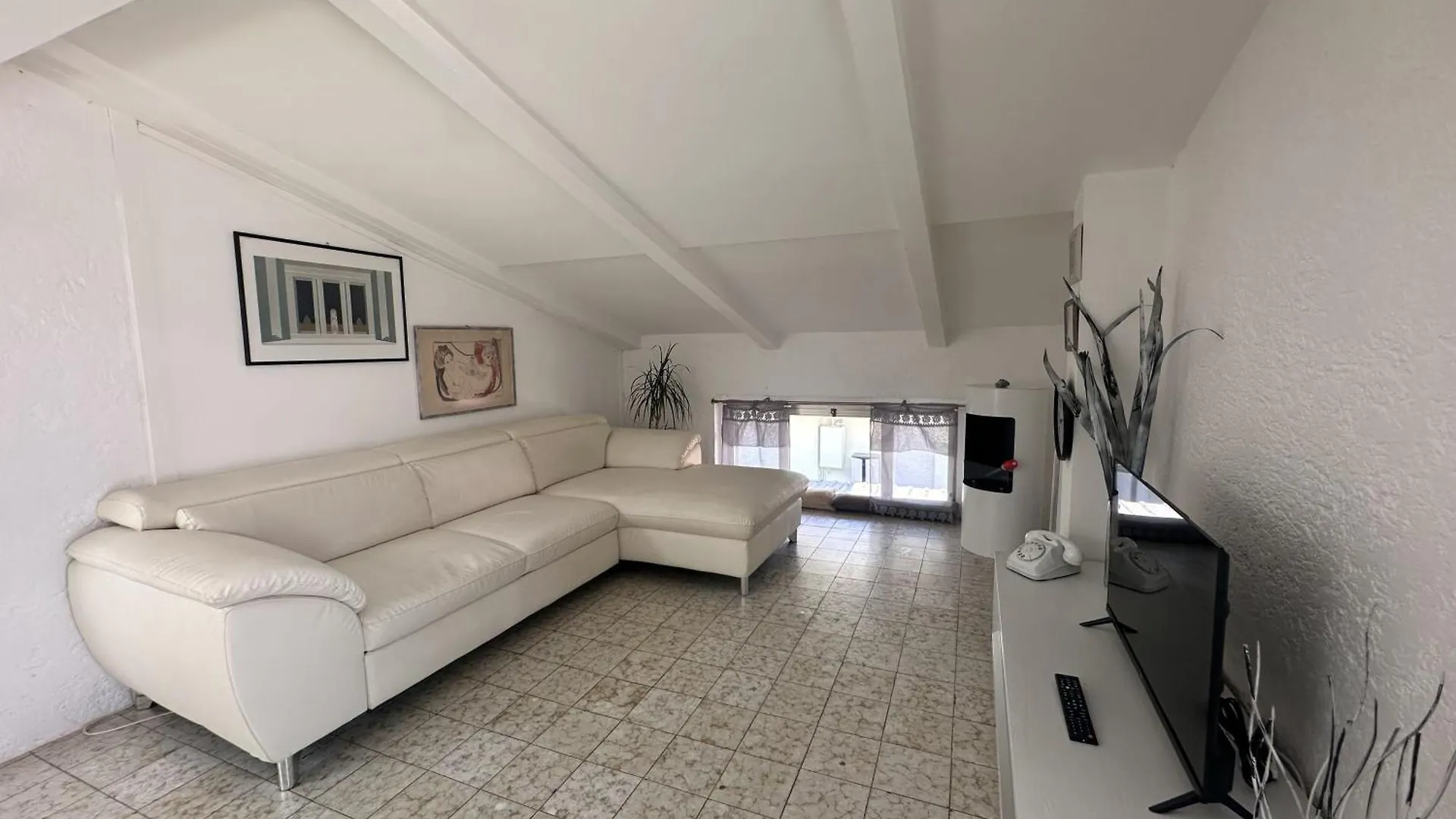 Graziosa Mansarda Riccione 5 Min A Piedi Dal Mare - Il Lupo Affitta Apartment 0*,  Italy