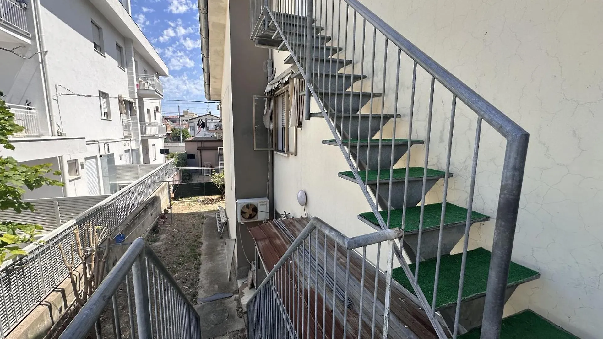 Graziosa Mansarda Riccione 5 Min A Piedi Dal Mare - Il Lupo Affitta Apartment